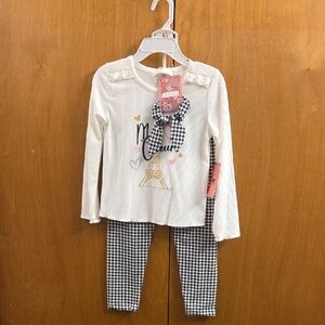 Chic Kids White and Black Paris Set